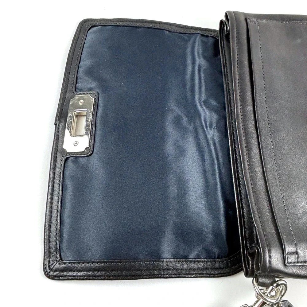 Coach Leather Wristlet Clutch Womens‎ Black Turnlock Silver Hardware Vintage